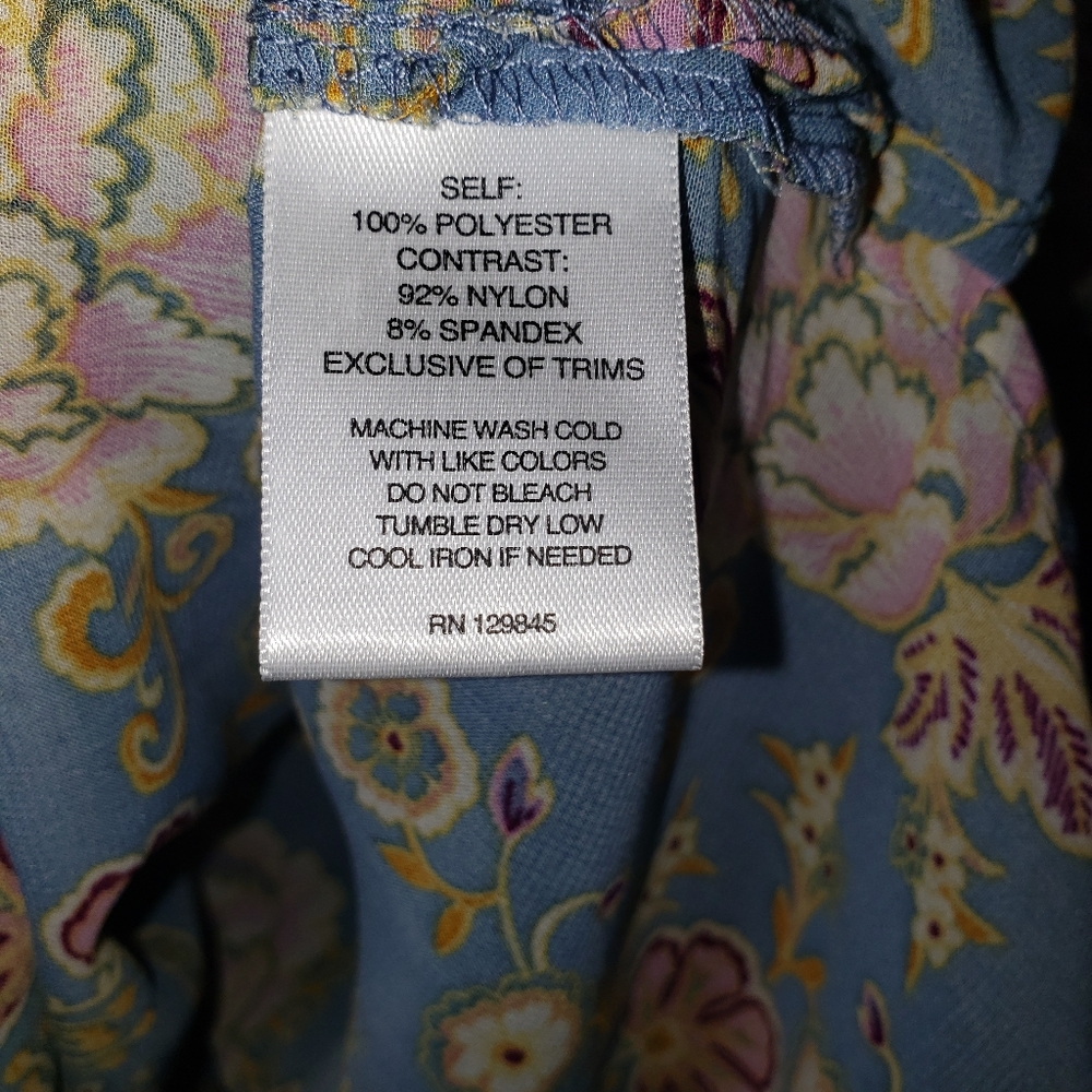 Lace Blouse - Picture 8 of 8